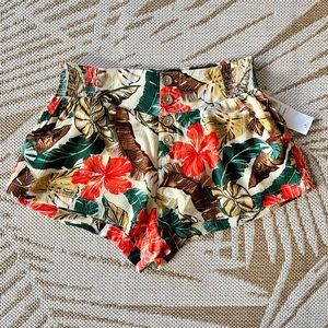 NEW! Rip Curl - Tropical Print Shorts 27-28” NWT